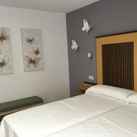 Antika Snoga 3* Ávila