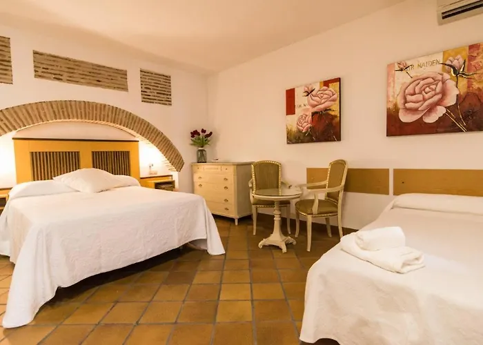 Antika Snoga 3* Ávila