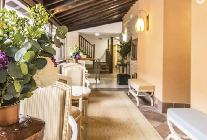 Antika Snoga 3* Ávila